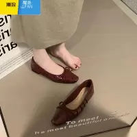 聚范ocean one 法式气质显瘦平底单鞋秋季新款通勤方头软底舒适瓢鞋女