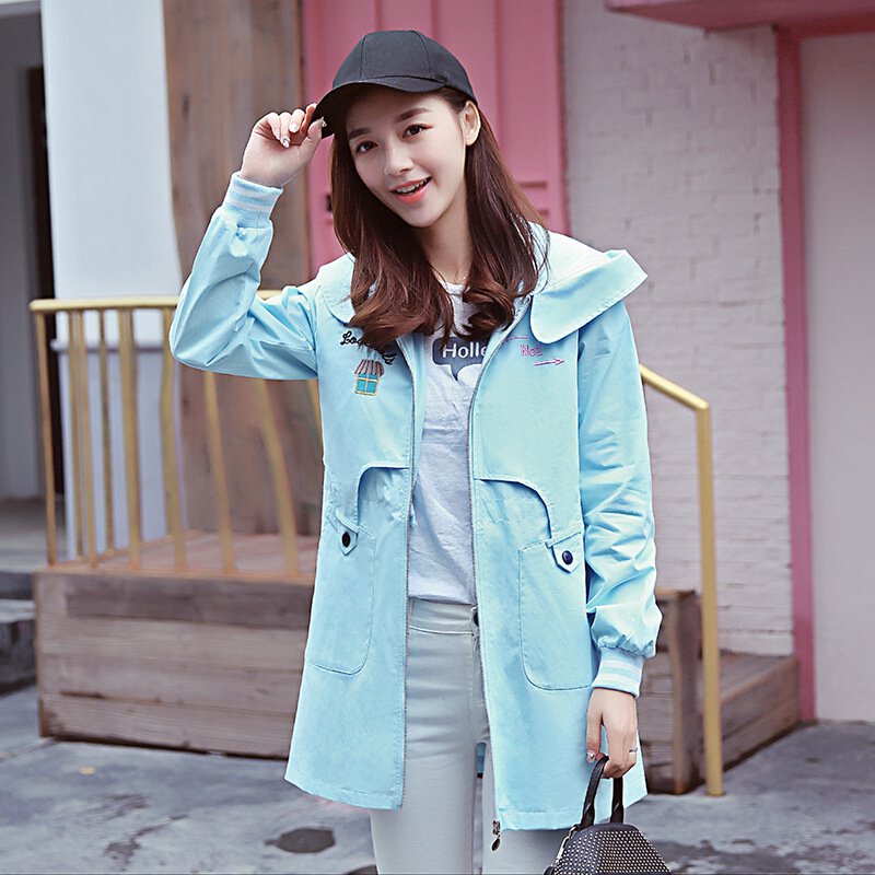 学院风少女秋装2017新品韩版中长款连帽绣花中学生风衣女外套