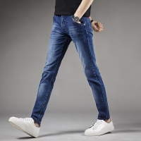 男士牛仔裤修身韩版直筒休闲男式长裤秋裤子