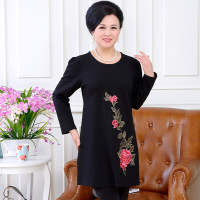 旗下妈妈装装宽松长袖T恤绣花连衣裙中长款打底衫上衣加肥大码200斤黑色