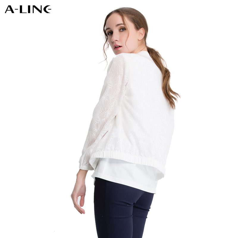Aline/阿莱2017新款暗花刺绣透明棒球衫短款上衣 AGS1050