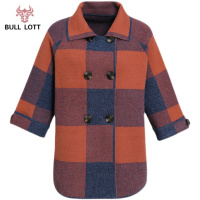 公牛乐途2021中老年人女装40岁50中年妈妈春秋外套格子厚毛呢上衣新款春装洋气