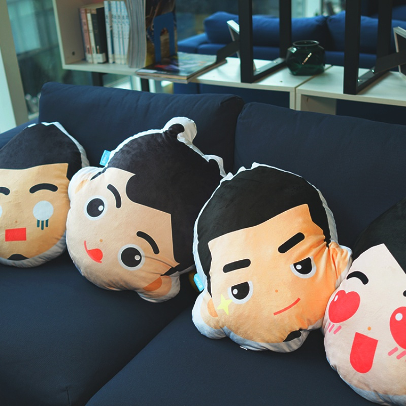 blued小布小鲁双面表情抱枕