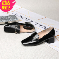 金三志乐福鞋女皮中粗跟方头春季2021年新款漆皮软底一脚蹬舒适妈妈鞋休闲鞋