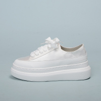 金三志厚底小白鞋女2021春秋增高伴娘婚礼日常休闲绸缎松糕新款皮板鞋休闲鞋