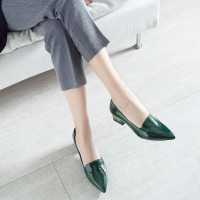 金三志单鞋女2020春秋新款英伦小皮鞋皮高跟鞋粗跟尖头大码红色婚鞋休闲鞋