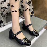 金三志复古赫本风小皮鞋女2021早春新款中跟女鞋漆皮玛丽珍法式方头单鞋休闲鞋