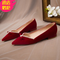 金三志酒红色秀禾鞋婚鞋女2021年新款春季绒面平底蝴蝶结珍珠中式新娘鞋休闲鞋