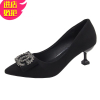 金三志优雅宴会细跟水钻皮带扣四季单鞋女2020春秋季新款尖头礼服高跟鞋休闲鞋