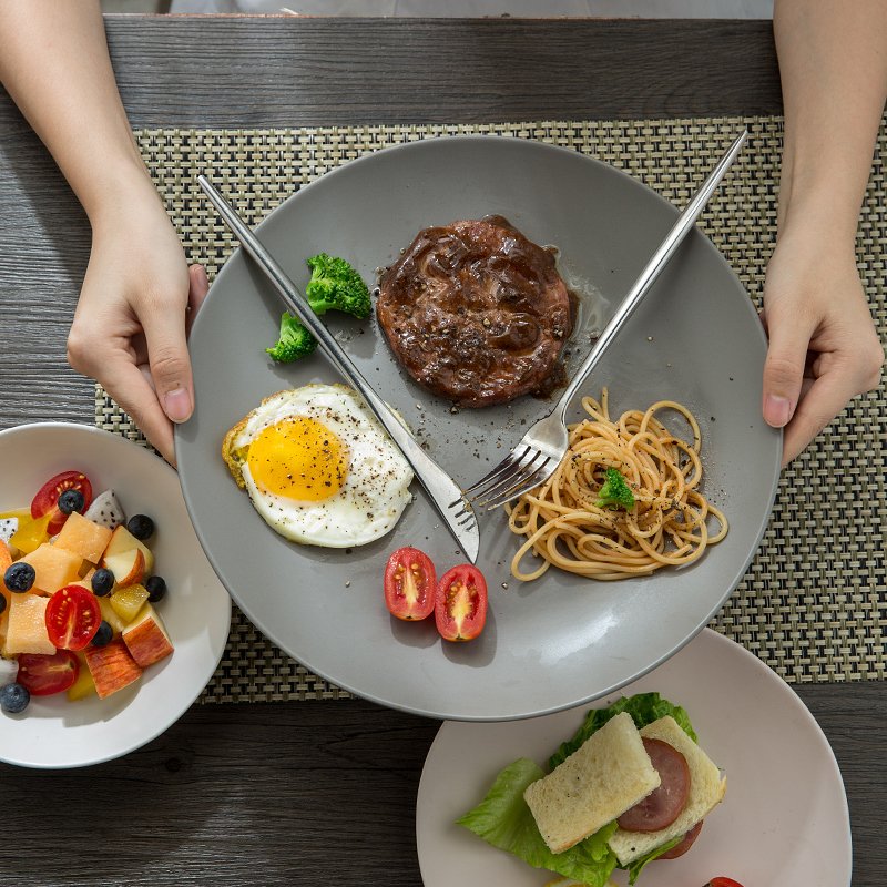 ijarl亿嘉 家用创意陶瓷 欧式西餐具西餐牛排盘子 意面平盘碗碟子