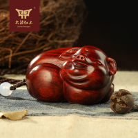 印度小叶紫檀手把件招财猪红木工艺品小件生肖猪挂件饰品实木雕刻