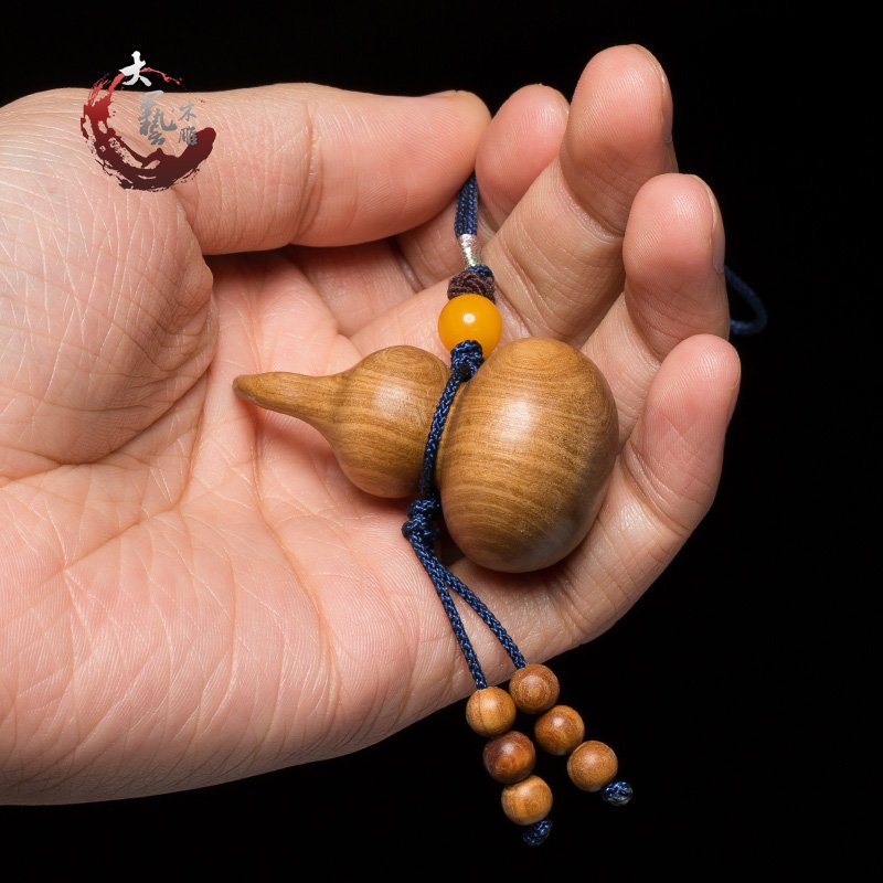 檀香木招财风水木雕吊坠雕刻手工艺品文玩汽车挂件车饰葫芦手把件