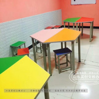 尋木匠中小学彩色培训桌辅导美术班课桌椅六角组合拼接绘画阅览桌梯形桌