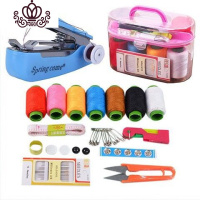 封后大号针线盒套装便携式针线包家用迷你手动缝纫机 迷你缝纫机+针线盒46件套