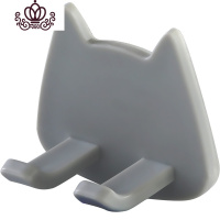 封后10个创意插头挂钩厨房电线粘贴式壁挂收纳免打孔强力插座无痕粘钩 灰色10个