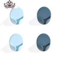 封后插头支架挂钩强劲不粘钩厨房浴室墙壁粘胶壁挂创意收纳插座粘勾 蓝色4个装