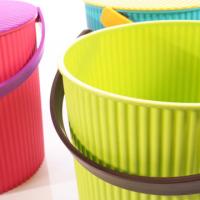 多用 炫彩 玩具收纳桶钓鱼桶塑料水桶带盖清洁洗澡桶收纳凳垃圾桶