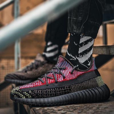 加勒特奈夫(JIALETENAIFU)男鞋2019春官方正品椰子鞋yeezy350v2真爆满天星运动休闲鞋莆田椰子黑红鞋