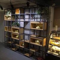 铁艺屏风隔断墙美式实木时尚复古客厅玄关置物架格子架LOFT展示架壹德壹