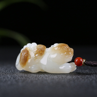 [纳福]新疆和田玉貔貅吊坠且末糖羊脂白玉瑞兽挂件天然玉石