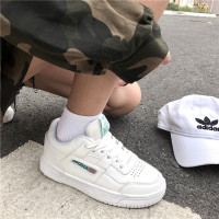 春季韩国低帮街拍运动鞋白色ins超火复古百搭经典板鞋女潮