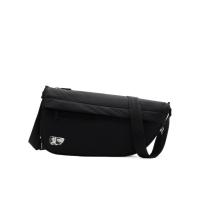 BURBERRY可调式网纹肩带拉链开合斜挎包马术骑士徽标织物材质