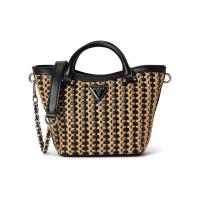 GUESS时尚迷你单肩斜挎包 磁扣设计三卡位可调肩带 送女友休闲包包