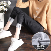 春季加薄绒牛仔小脚裤女式长裤弹力显瘦大学生九分抓毛边加厚裤子