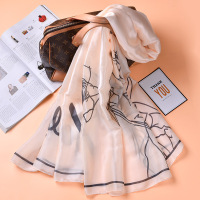 2018新款欧美时尚花朵女士仿真丝印花丝巾防晒沙滩巾百变披肩