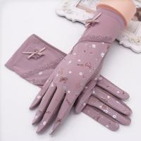 手套女士夏季薄款开车夏天蕾丝春秋骑车弹力冰丝