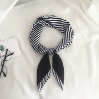 春秋季新款多用小丝巾韩版小方巾复古百搭装饰领巾男女头巾潮