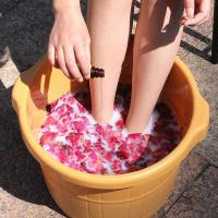 泡脚桶塑料耐摔洗脚盆按摩足浴盆加厚加高泡脚盆家用洗脚桶足浴桶时尚创意办公家具足浴足浴盆无盖无盖泡脚盆