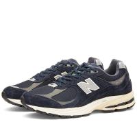 新百伦 New Balance 女士流行减震训练跑步鞋 吸汗回弹支撑运动鞋 M2002RCA