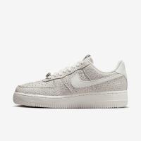 耐克 NIKE 女士时尚潮流个性Air Force 1 '07 运动休闲鞋 轻量舒适稳定板鞋 全球购