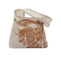 博柏利(BURBERRY)大号钩针编织包时尚撞色马术骑士图案女单肩包