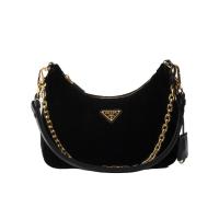 普拉达(PRADA)女士单肩包时尚简约可调节链条设计可拆卸钥匙圈