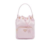 普拉达(PRADA)女士百搭再生尼龙抽绳水桶包雪粉色轻便实用手提斜