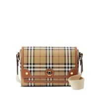 博柏利(BURBERRY)女士牛皮压纹单肩斜挎包折叠扣金属五金可拆卸肩