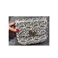 FURLA女士单肩包翻盖开合调节肩带小巧便携时尚百搭配件