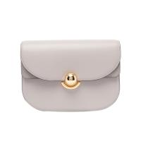 FURLA小牛皮翻盖单肩包女士时尚百搭配饰手提斜挎两用潮酷休闲包