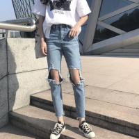 2018春装新款膝盖破洞牛仔裤高腰裤子学生显瘦长裤休闲直筒裤女裤