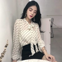 2018夏季新款复古系带防晒雪纺衫宽松蝴蝶结波点长袖衬衫上衣女装