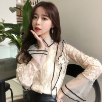 早春新款网纱拼接荷叶边打底衬衫上衣修身喇叭长袖蕾丝衫衬衣女装