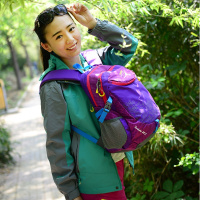 户外运动休闲双肩包女士登山徒步出游旅行旅游超轻便防水小背包女