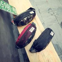 街头潮牌迷彩拼接腰包男士休闲单肩斜挎包骑行包死飞胸包男邮差包