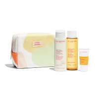 娇韵诗面部清洁套装 415ml(洁颜乳200ml+化妆水200ml+面部磨砂膏15ml+化妆包)