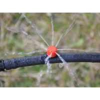 8孔调节红色滴头可调流量小滴头滴灌头微喷灌溉小红帽滴头设备