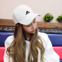 adidas阿迪达斯 2018新款男帽女帽休闲运动帽防晒鸭舌帽棒球帽子 S98151