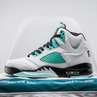 邦塞斯 篮球潮鞋欧文七库里8驭帅14科比球鞋一号全城9高帮鞋