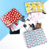 收纳包创意防水印花彩妆收纳袋大容量家居旅行便携式卫生巾储物包